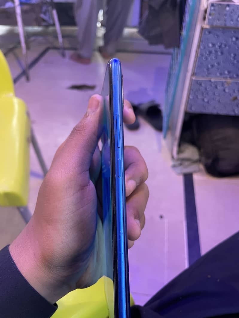 OPPO A16k 1