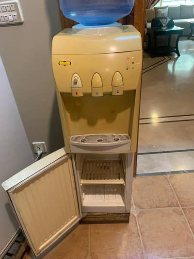 Super Asia 3-Tap Water Dispenser with Bottom Refrigerator Cabinet