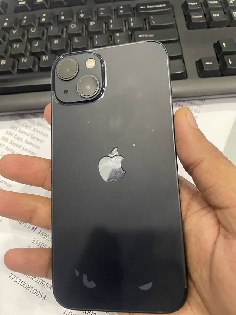 Apple iPhone 13 1