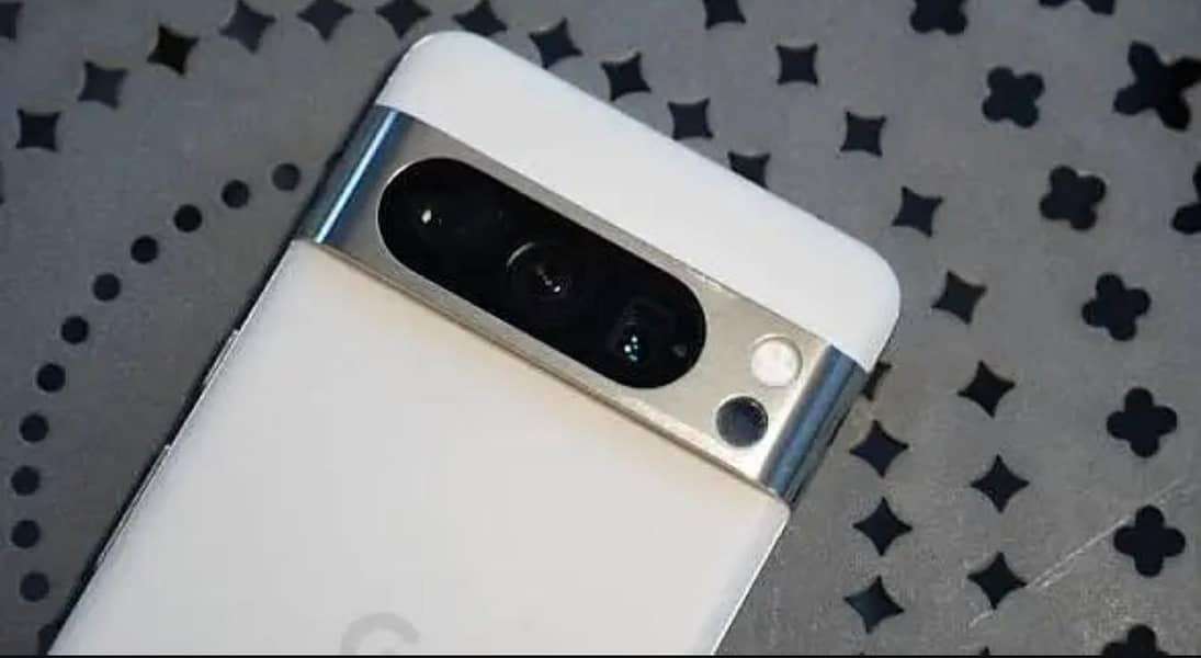 Google Pixel 8 Pro 1