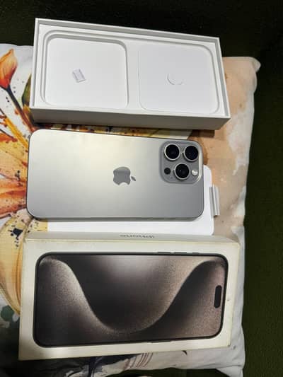 Apple iPhone 15 Pro Max