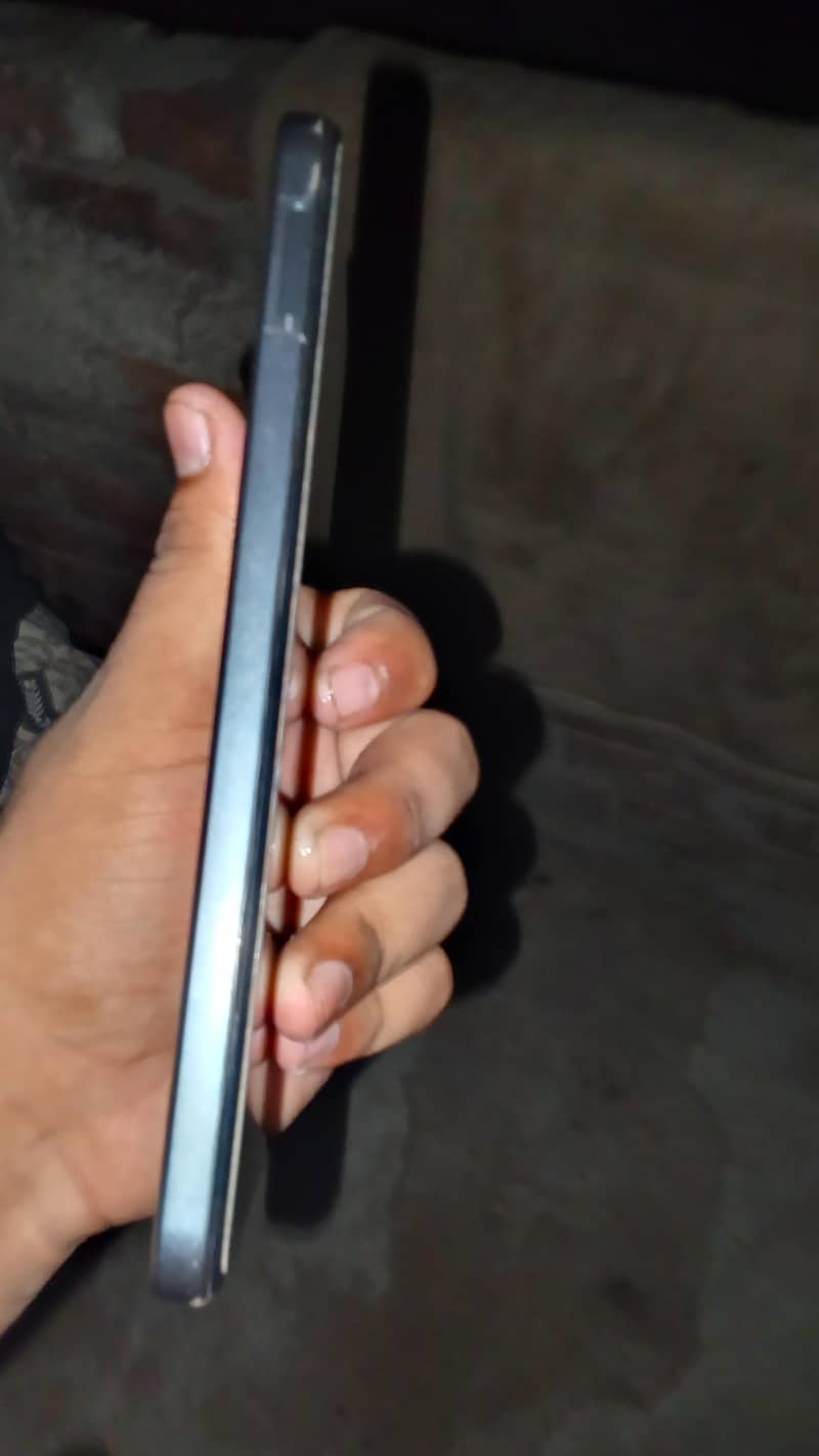 Dcode Bold 2