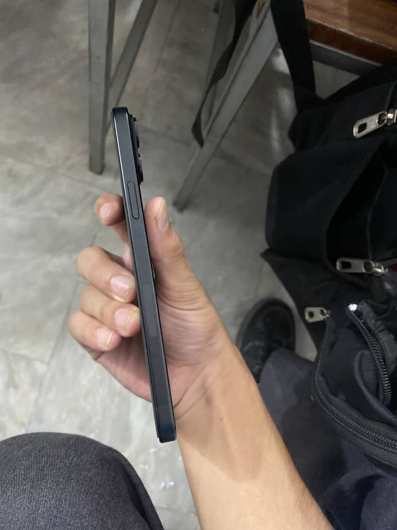 Iphone 15 plus 2