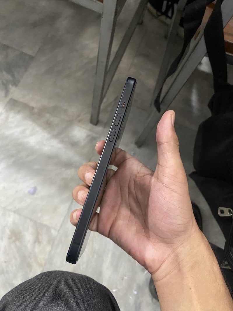 Iphone 15 plus 5