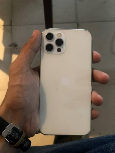Apple iPhone 12 Pro