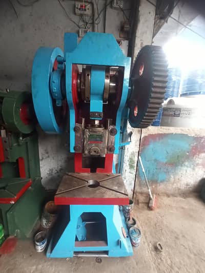 25 Ton Power Press