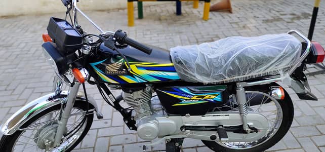 Honda CG 125 2025