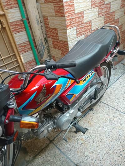    700     bike