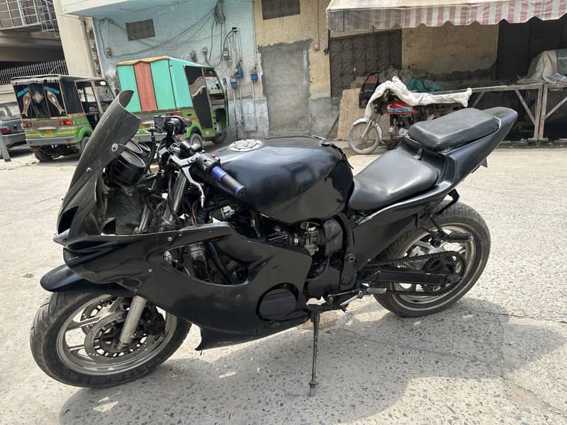 kawasaki ninja zx-6r 600cc urgent sale - Sports & Heavy Bikes - 1120121698