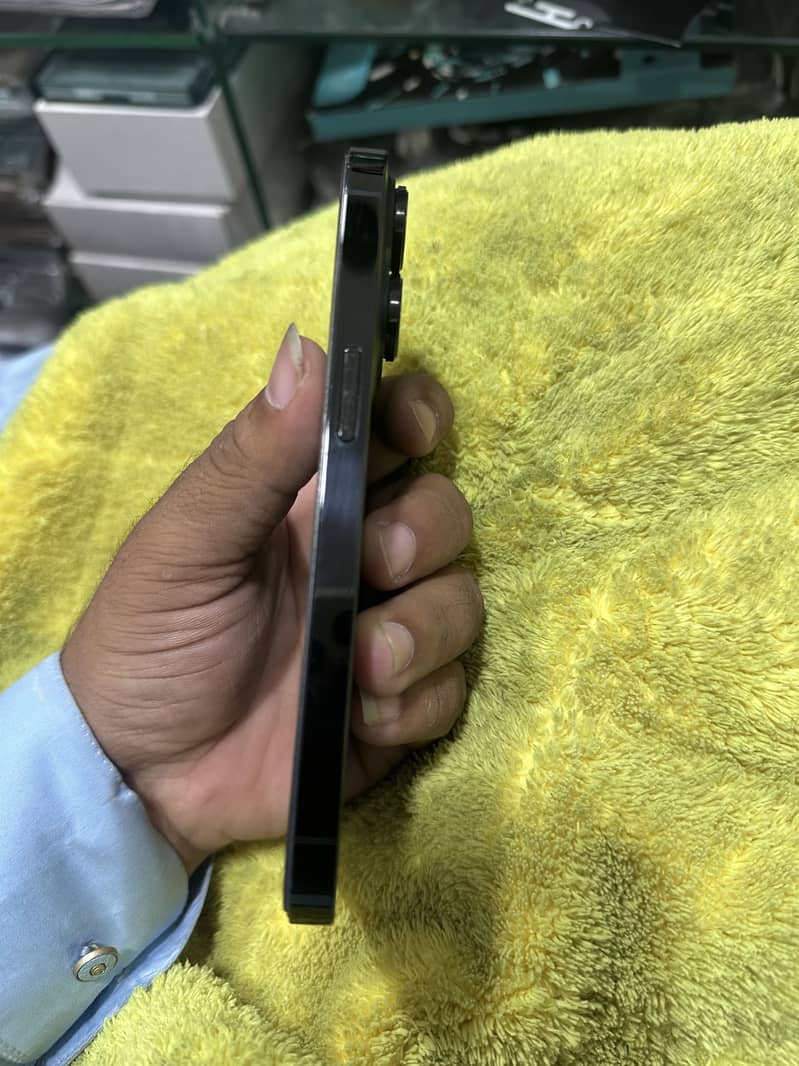 Apple iPhone 14 pro pta approved 7
