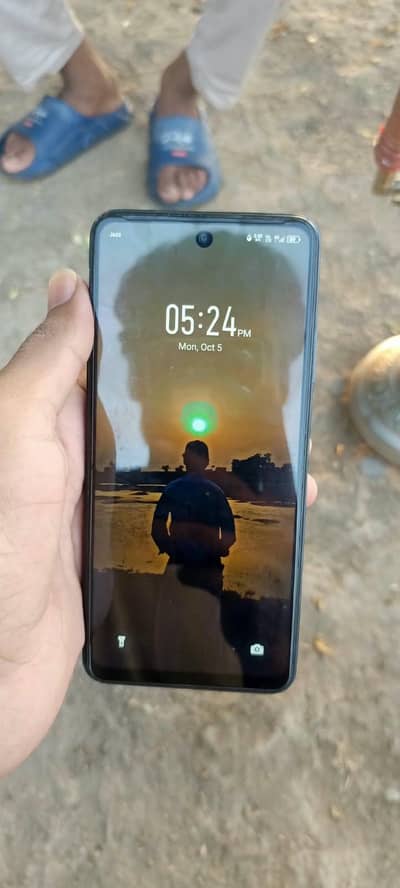 Infinix Hot 40i