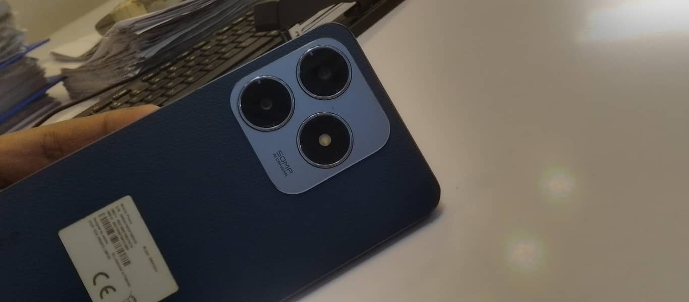 Realme C53 0