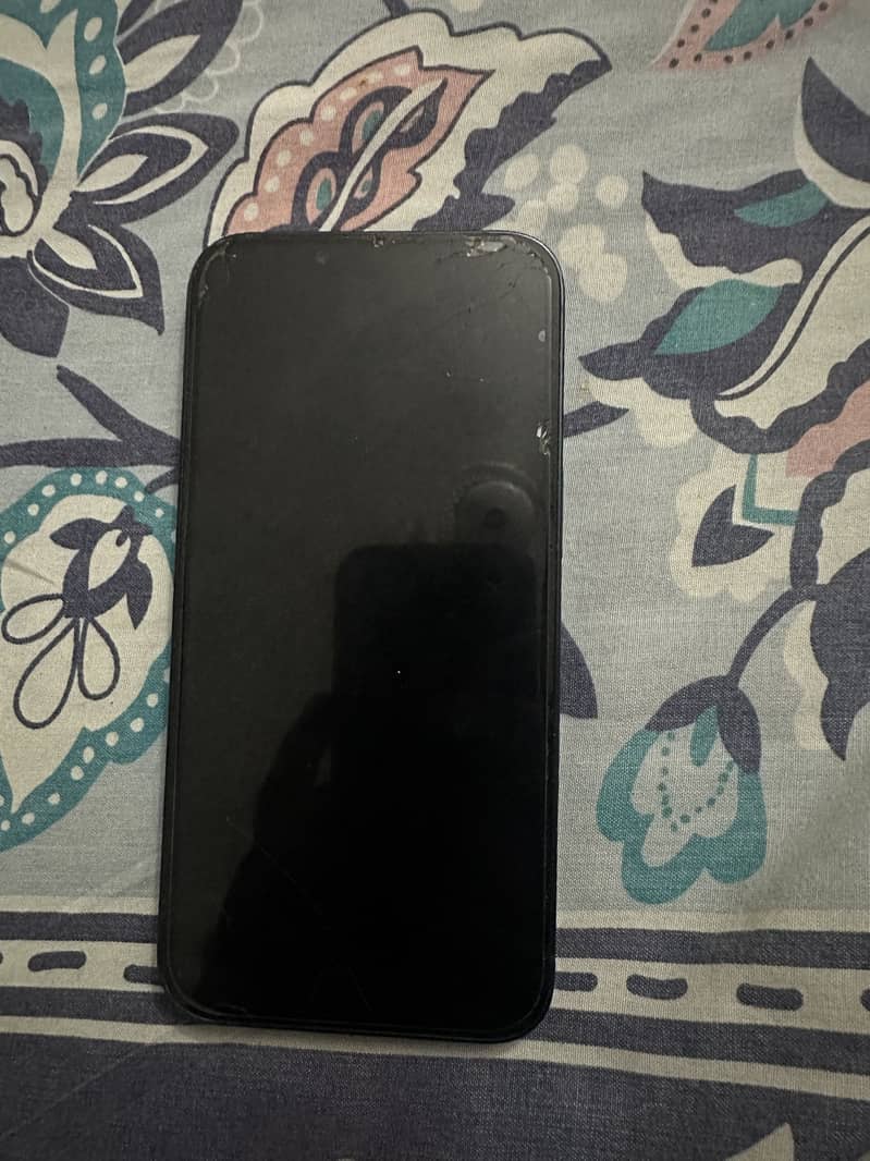 Iphone 13 4