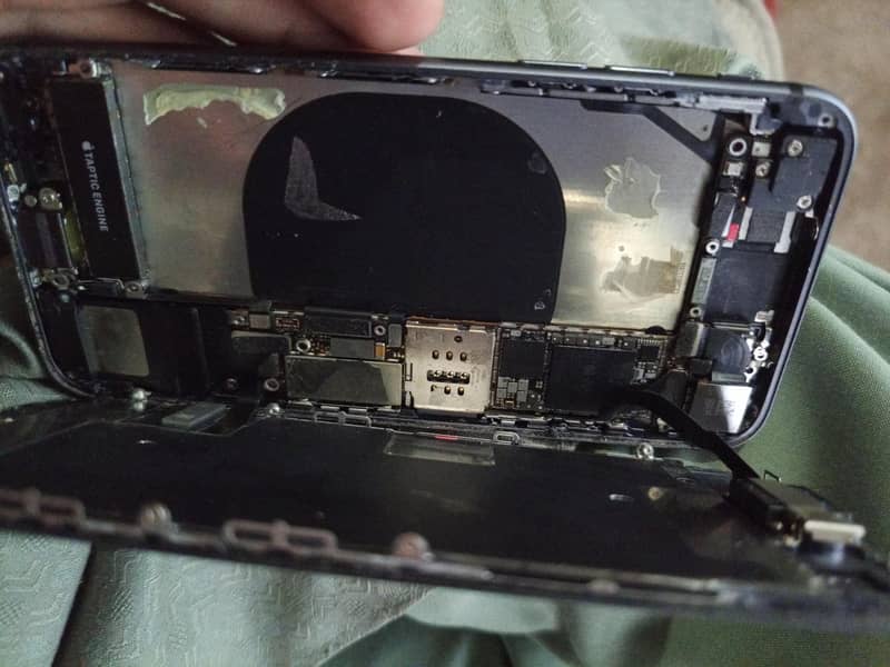 Apple iPhone SE 2