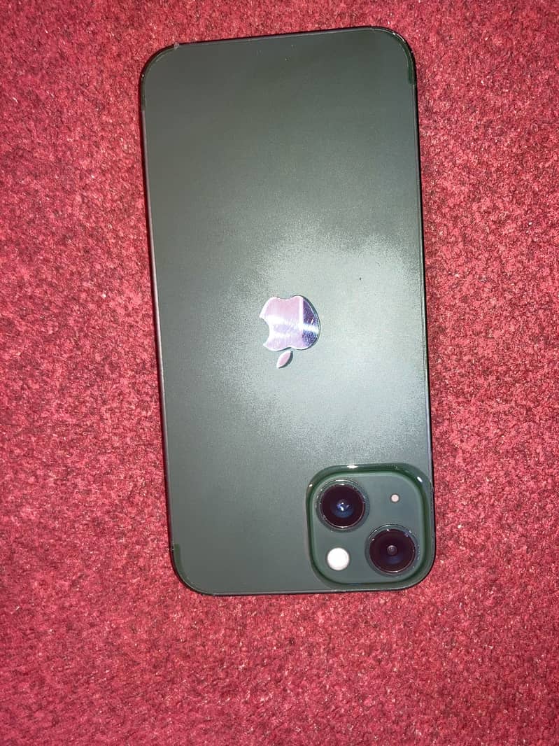 Apple iPhone 13 0