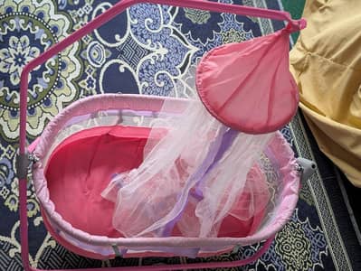 Baby Bassinet / Baby Cradle for Sale