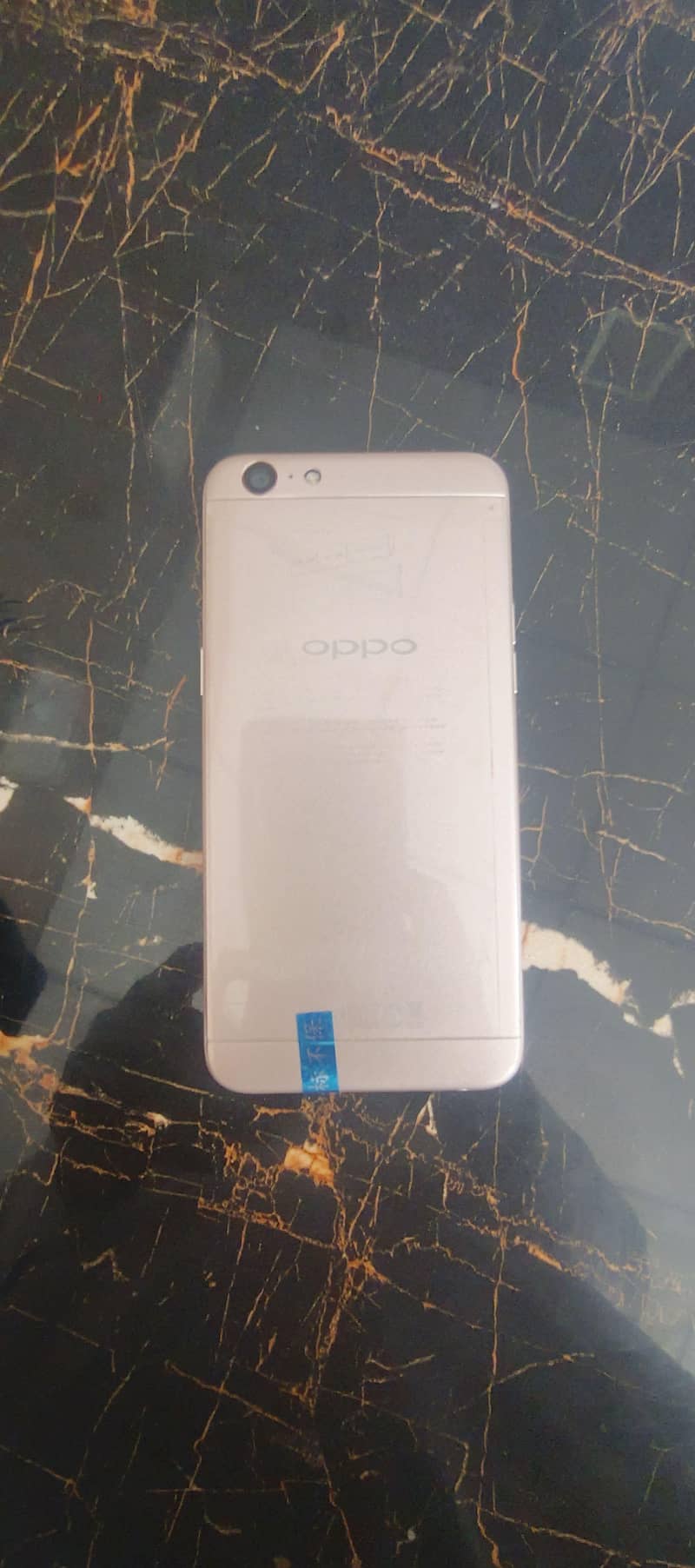 OPPO A57 0