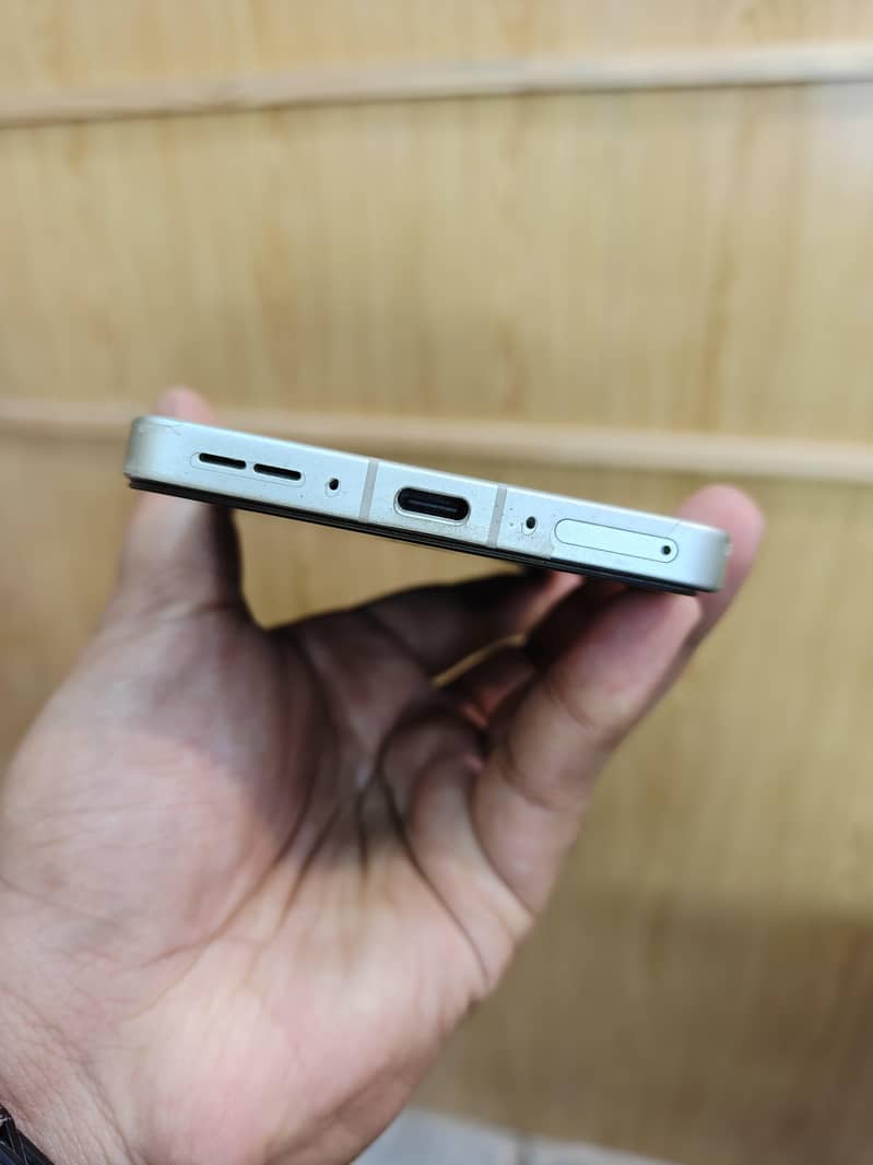 One Plus Ace 5 4