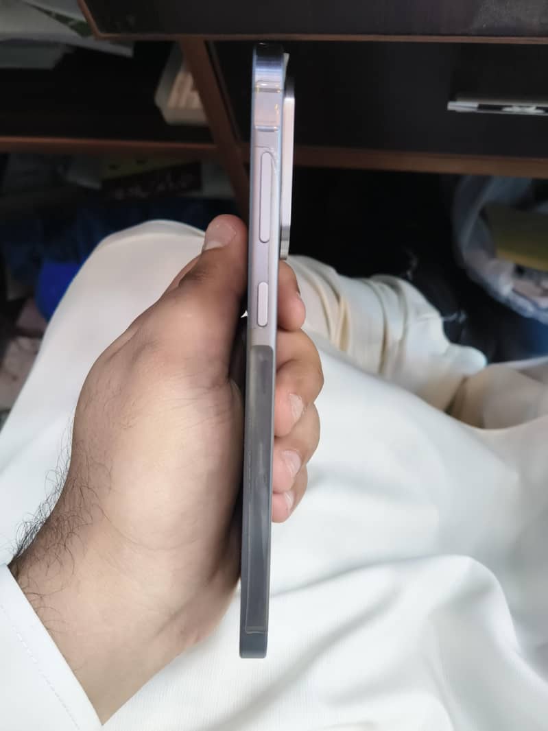 Samsung Mobile A56 1