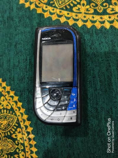 Nokia 7610