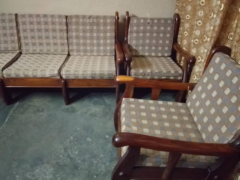 sofa 5 seater 1