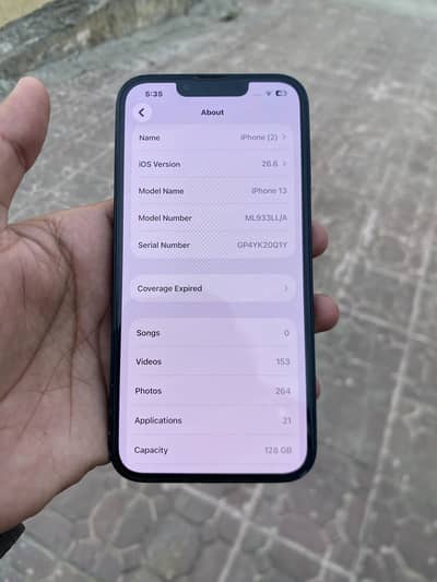Apple iPhone 13