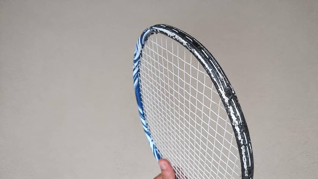 Yonex 100zz 1