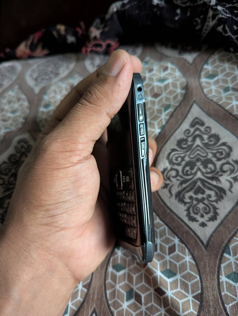 Nokia E71 2