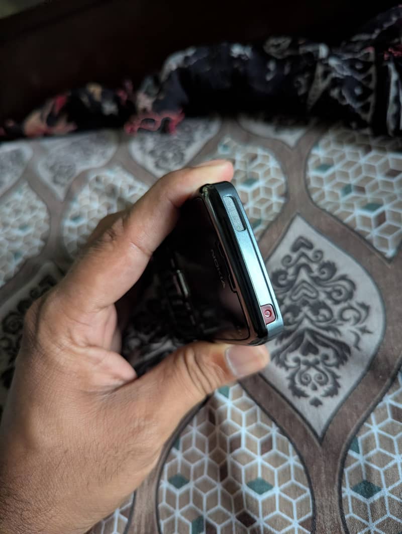 Nokia E71 5