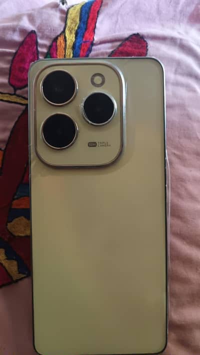 Infinix Hot 40 pro