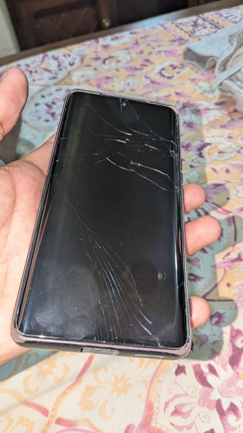Vivo V30e 3