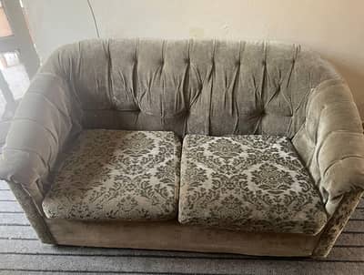 7 seatersofa in good condition