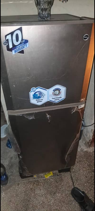 new fridge hai  5 month use ki hai