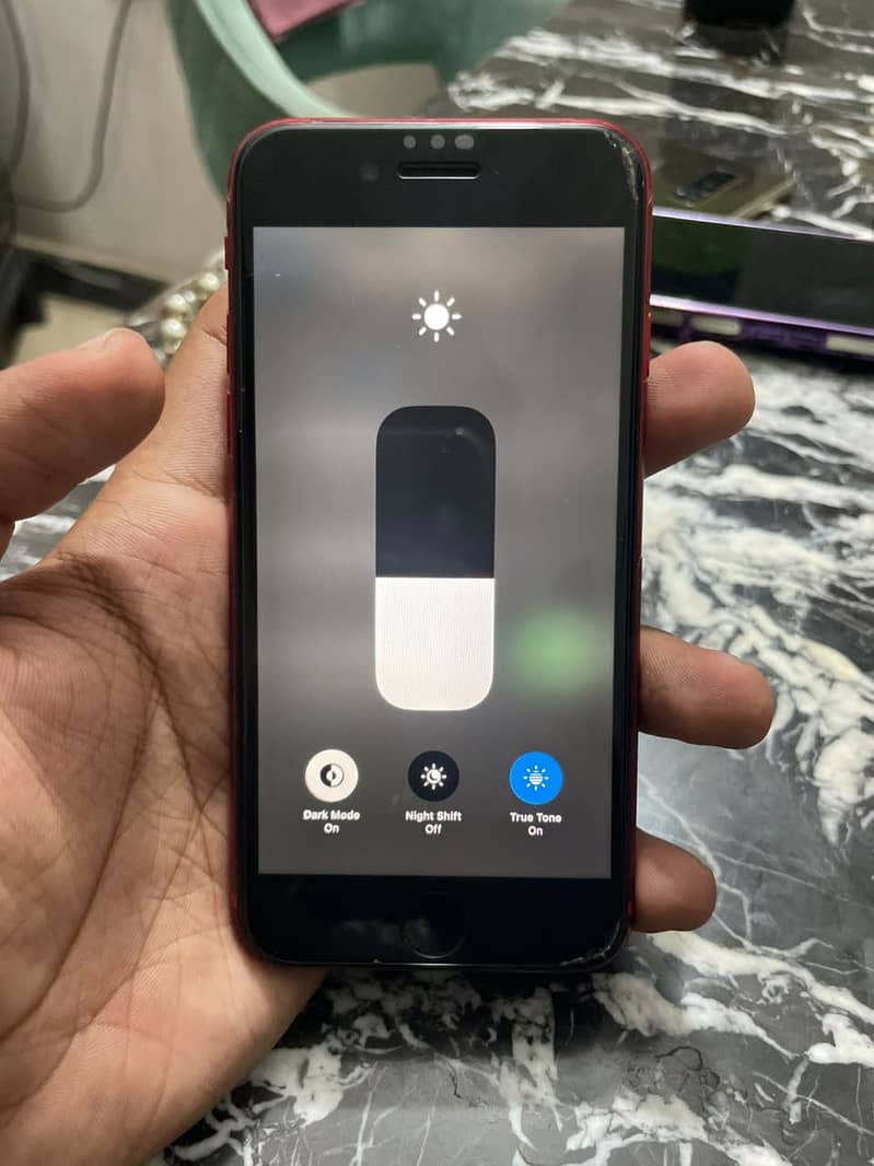 Apple iPhone 8 6