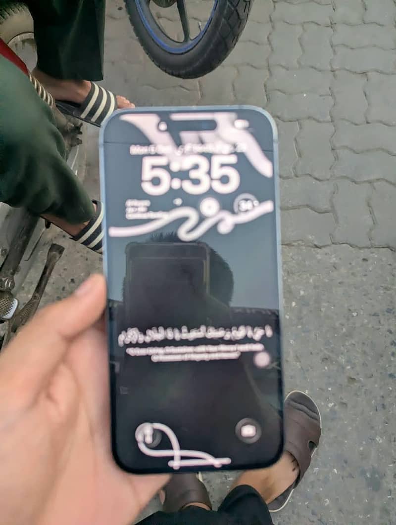 Apple iPhone 14 Pro Max 0
