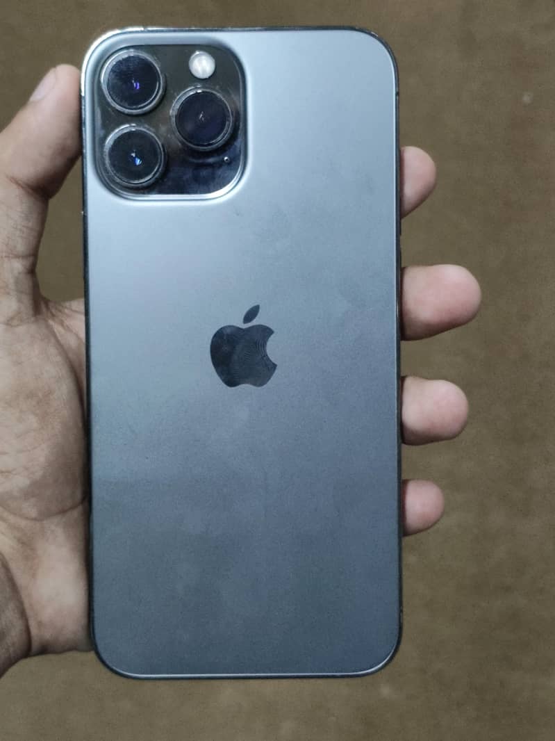 Apple iPhone 13 Pro Max 0