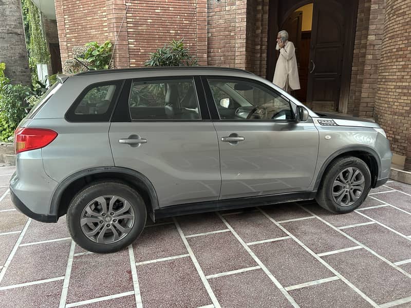 Suzuki Vitara 2016 1
