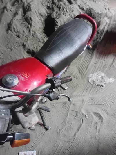 2017 model Honda 70