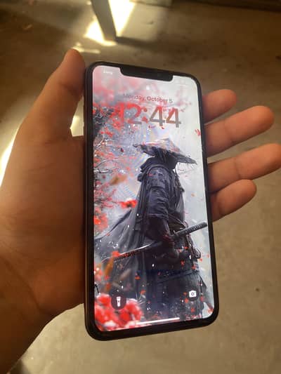 Apple iPhone XS Max | Gold color