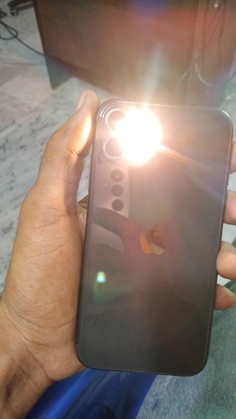 Apple iPhone 11 2