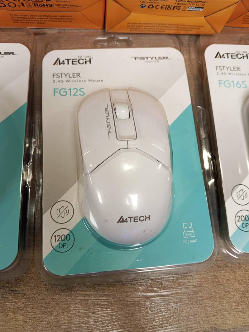 Gaming mouse 9