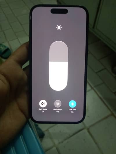 Apple iPhone 15