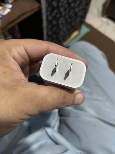 Apple orignal charger 20w