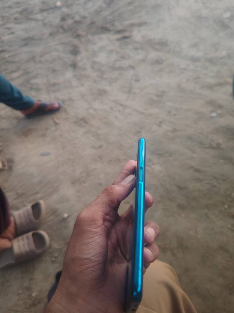 Xiaomi Redmi Note 9S 2