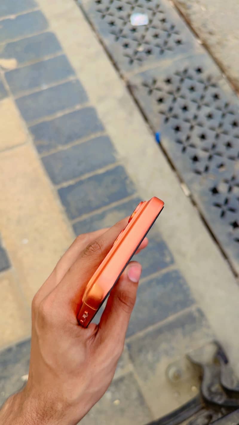 Apple iPhone 17 Pro Max 0