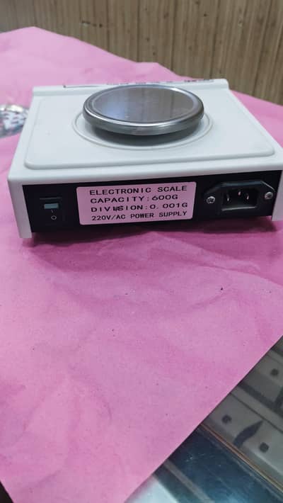 electronic balance