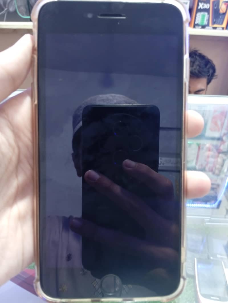 Apple iPhone 6S Plus 1