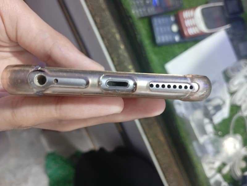Apple iPhone 6S Plus 2