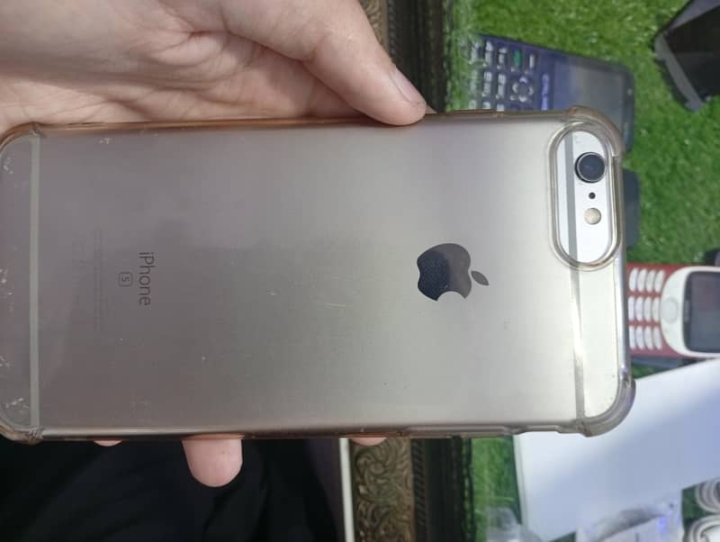Apple iPhone 6S Plus 3