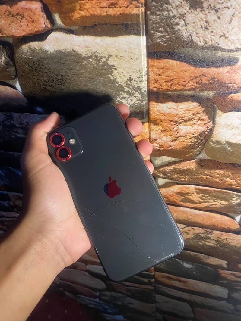Apple iPhone 11 7